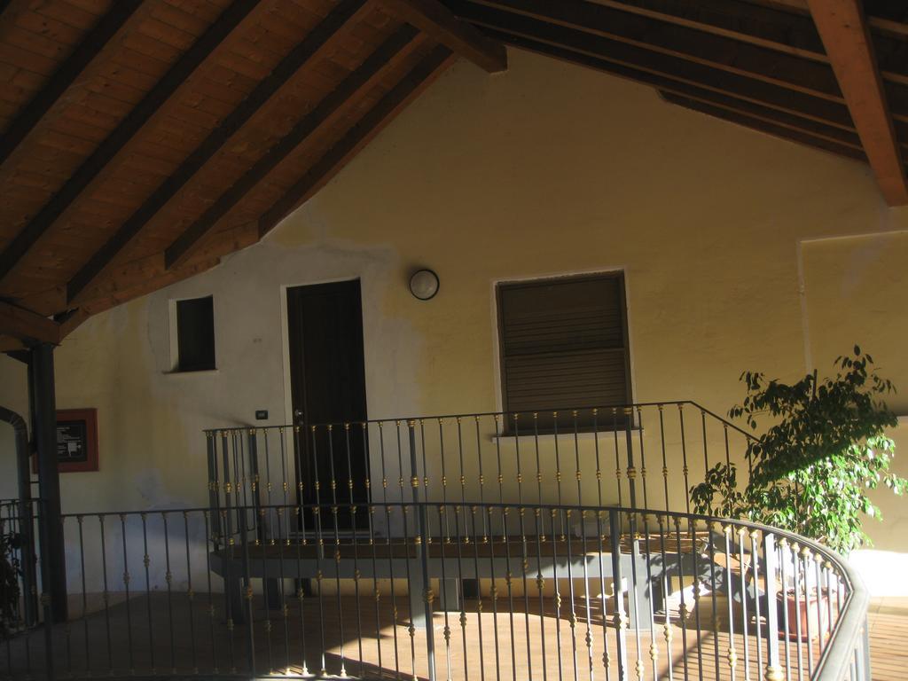 Albergo Giardino Sannazzaro de' Burgondi Luaran gambar