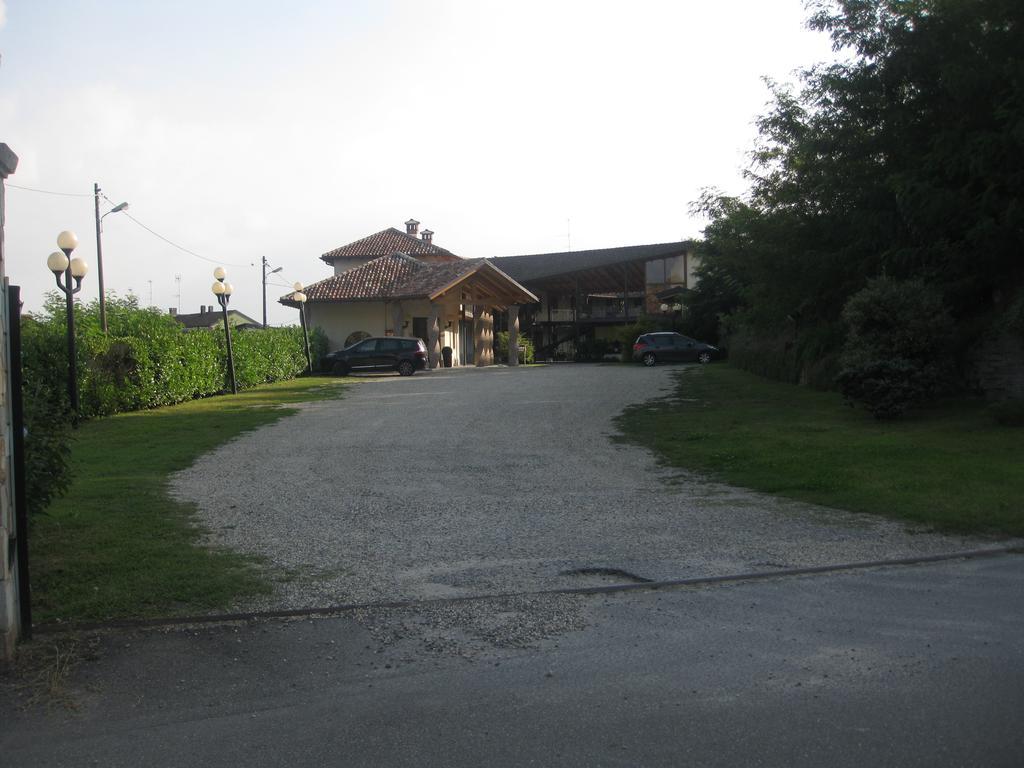 Albergo Giardino Sannazzaro de' Burgondi Luaran gambar