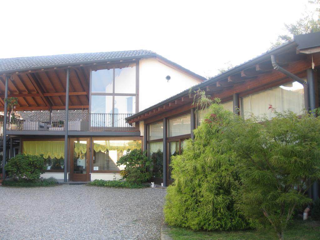 Albergo Giardino Sannazzaro de' Burgondi Luaran gambar